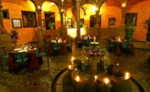 Cusco Hotel Boutique Andean Wings Colonial Patio Restaurant